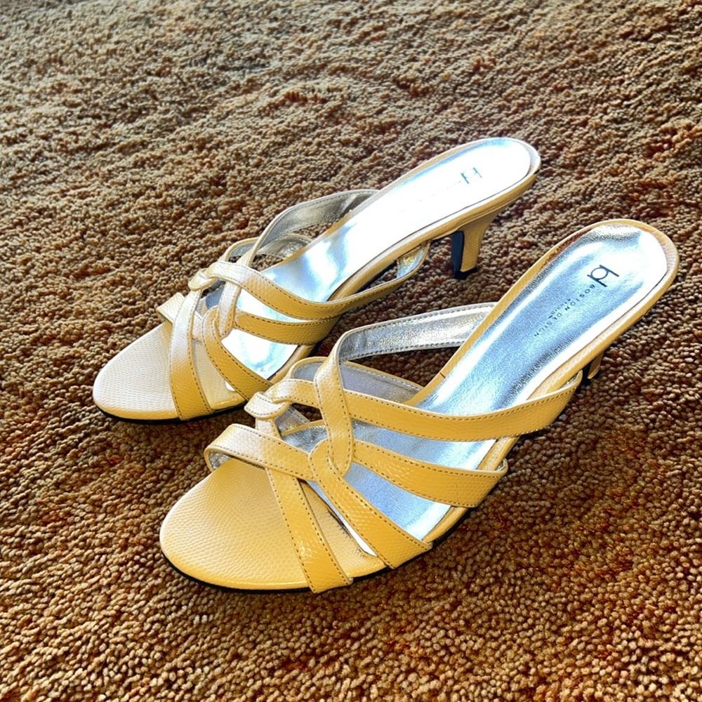 Boston Design Yellow Faux Croc Strappy Heels Sandals Leather